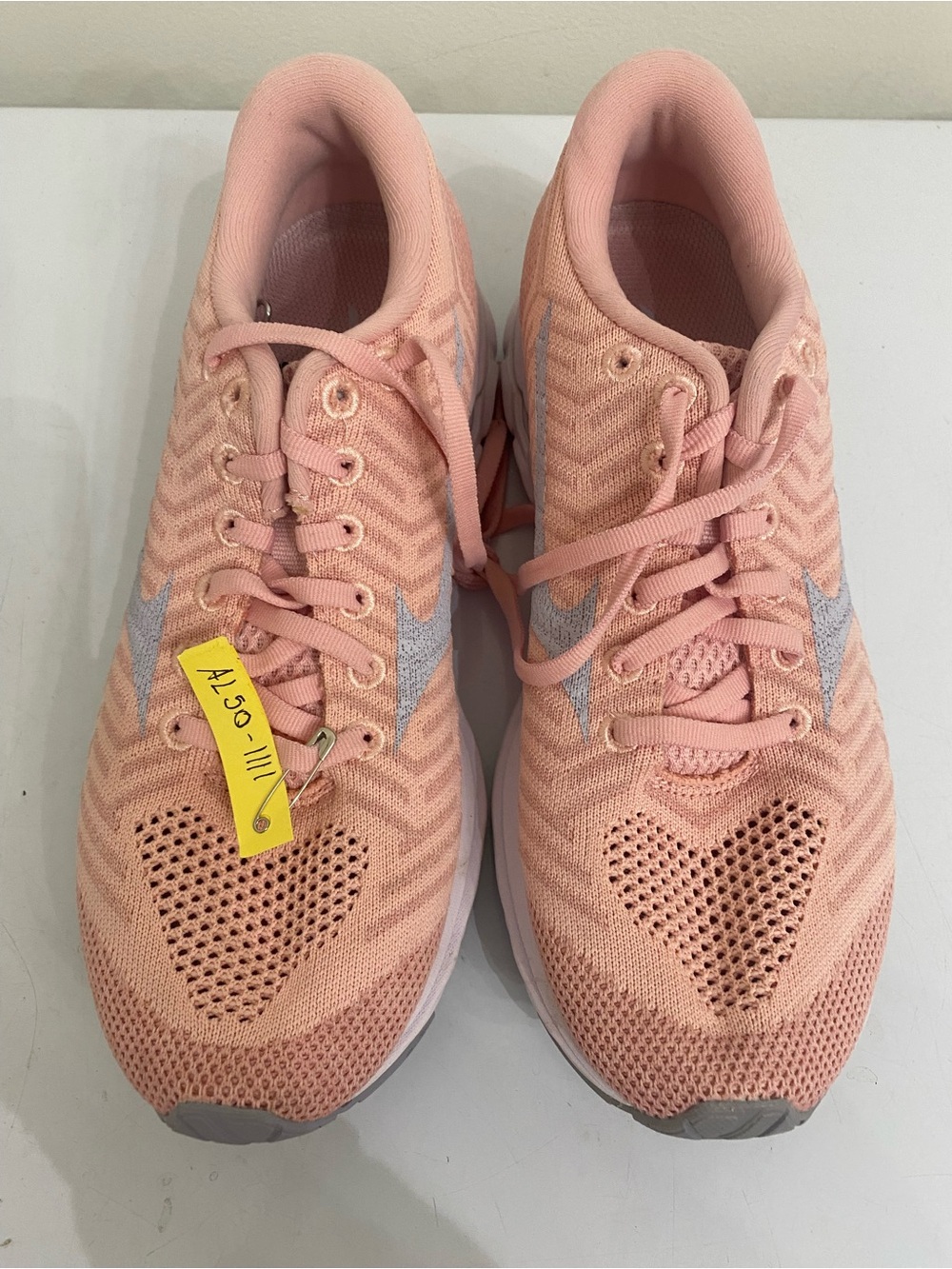 Mizuno Light Pink WaveKnit R2 Women's Athletic Sneakers Sz 8 - Picture 2 of 6